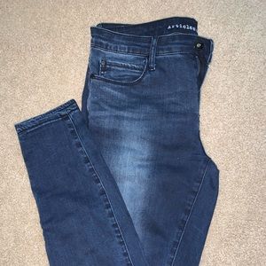 Dark Wash Skinny Stretch Jeans 👖